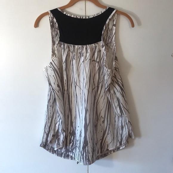 Forever 21 Tank Size L - Picture 3 of 7